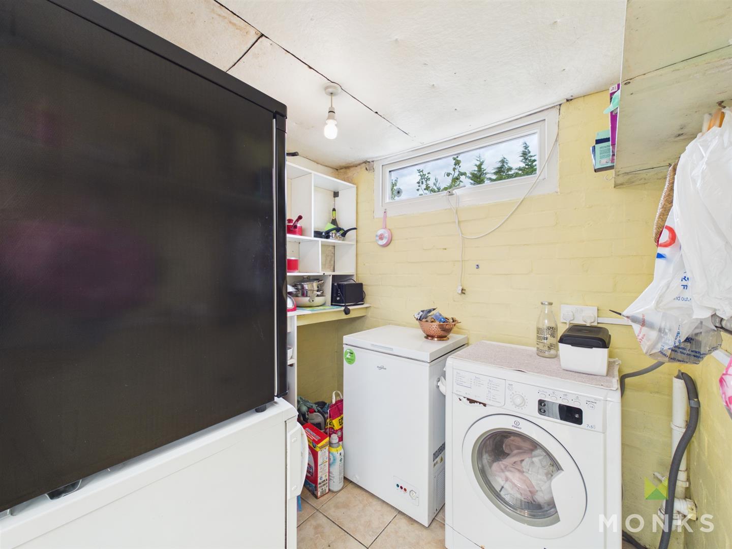 2 Fitzalan Close, Oswestry, SY11 4PG For Sale